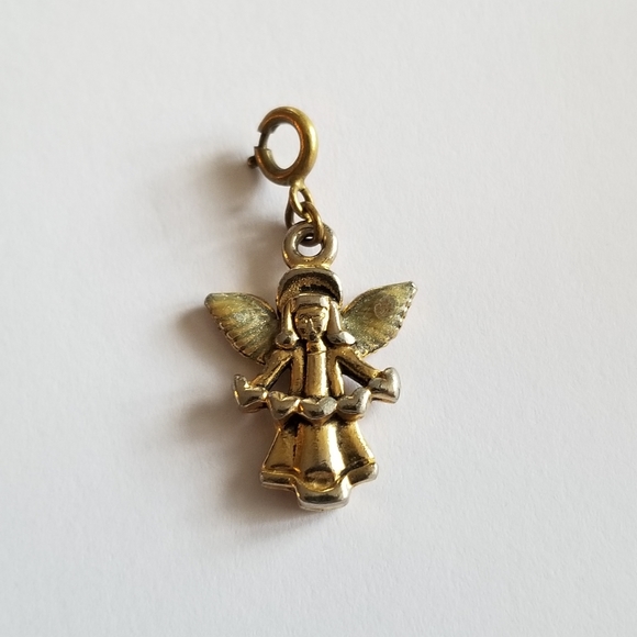 Angel with hearts pendant charm gold tone  silver tone - Picture 9 of 9